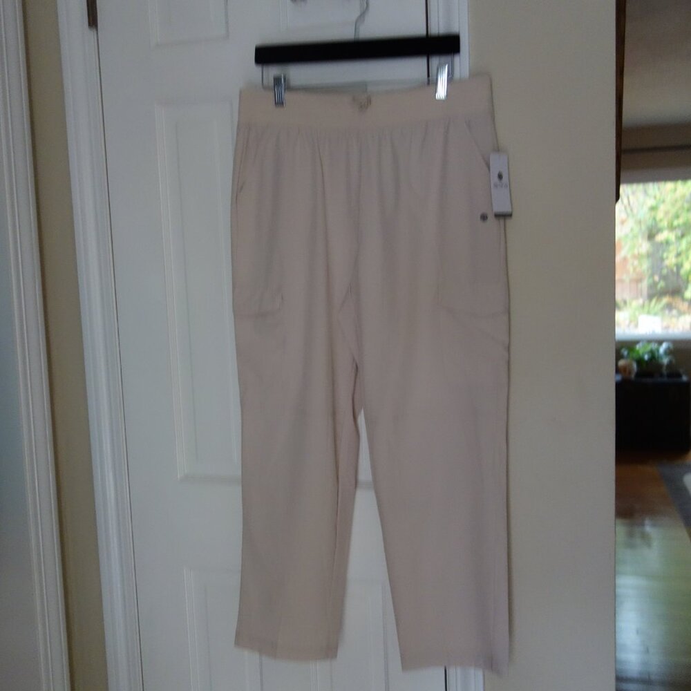 NWT $46 APANA Yoga Lightweight Cargo Pants – Wmns Large - Picture 4 of 5
